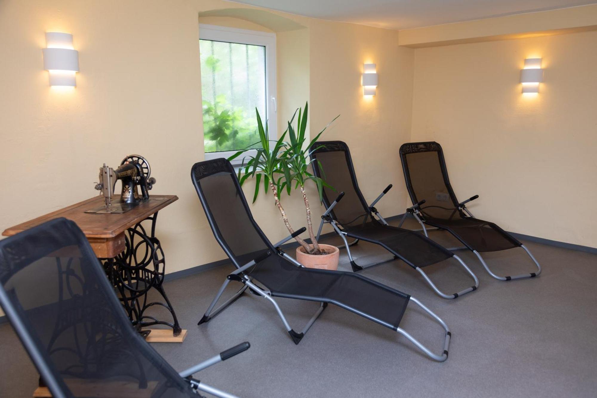 Moderne Ferienwohnung In Alter Villa 게오르겐탈 외부 사진