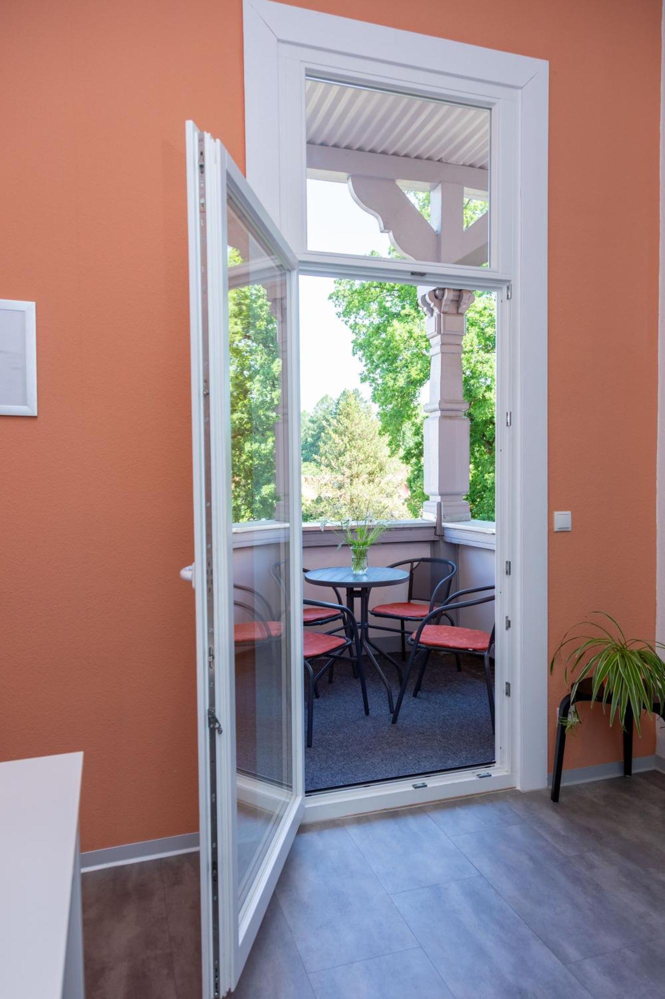 Moderne Ferienwohnung In Alter Villa 게오르겐탈 외부 사진